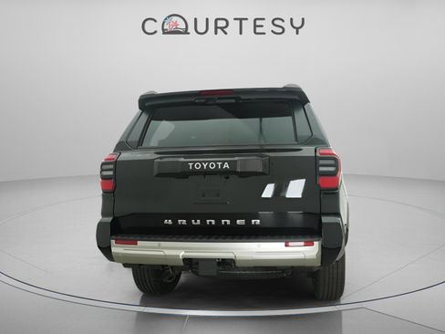 Used 2026 Toyota 4Runner Limited image 23