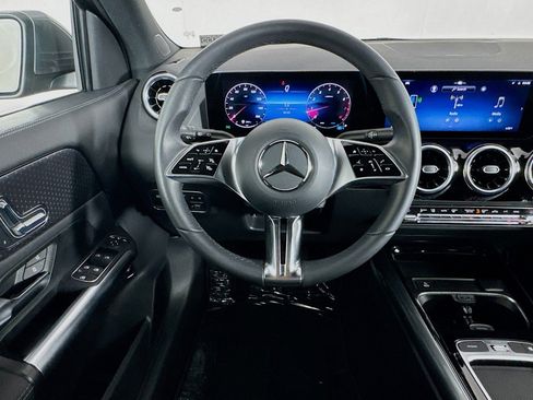 Certified 2026 Mercedes-Benz GLA 250 image 5