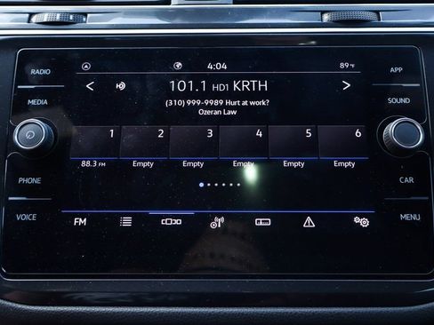 Used 2024 Volkswagen Tiguan SE R-Line FWD image 28