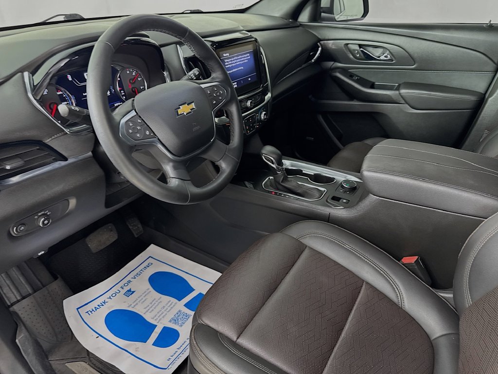 Used 2023 Chevrolet Traverse High Country w/ LPO, Floor Liner Package FWD image 9