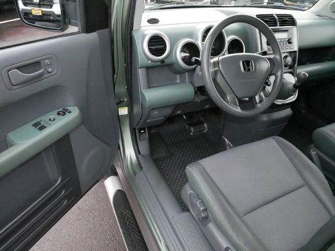 Used 2004 Honda Element EX image 9