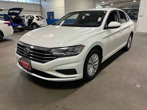 Used 2019 Volkswagen Jetta S w/ Driver Assistance Package FWD image 8