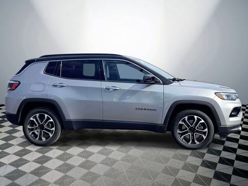 Used 2024 Jeep Compass Limited AWD/4WD image 6