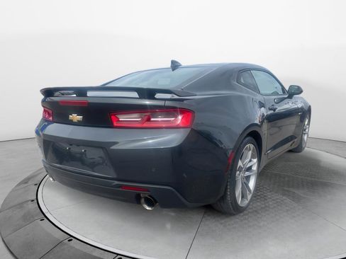 Used 2017 Chevrolet Camaro SS image 5