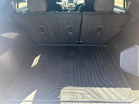 Used 2021 Chevrolet Equinox LT AWD/4WD image 21