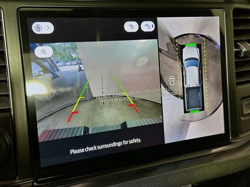 New 2026 Ford F250 Platinum w/ Tremor Off-Road Package image 29