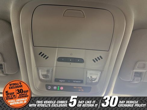 Certified 2023 GMC Terrain SLT w/ Infotainment Package II image 43