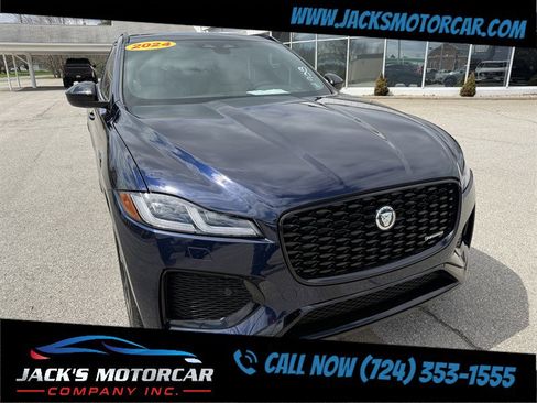 Used 2024 Jaguar F-PACE R-Dynamic S image 9