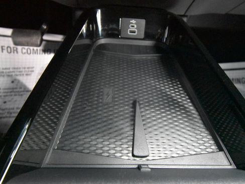 Used 2025 Ford Mustang Mach-E Select AWD/4WD image 19