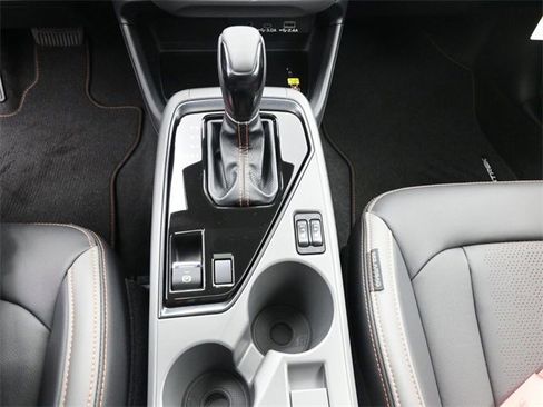 New 2025 Subaru Crosstrek 2.5i Limited w/ Crosstrek Mirror Package image 13