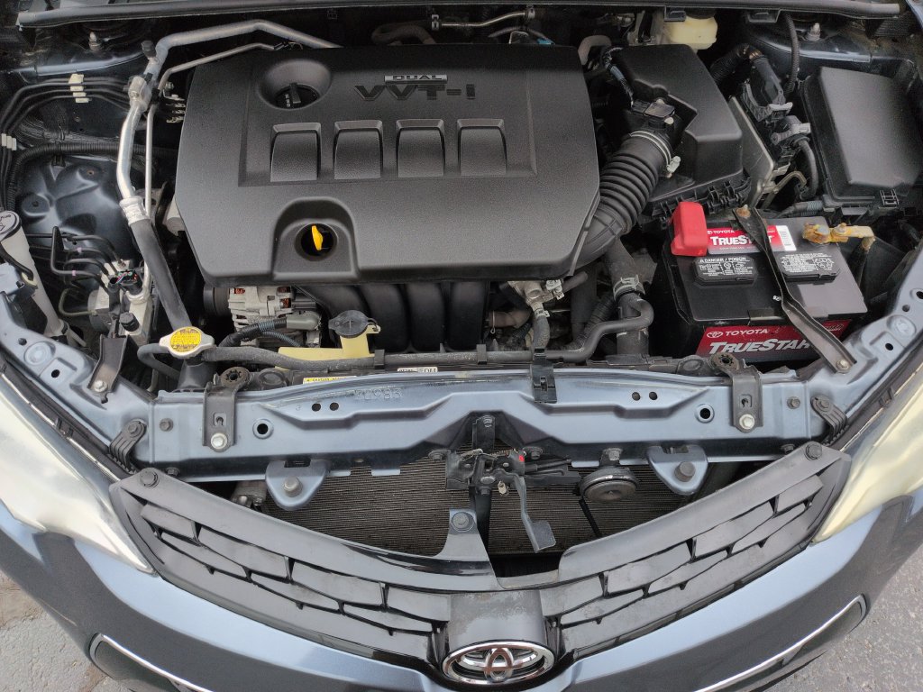 Used 2015 Toyota Corolla S FWD image 22