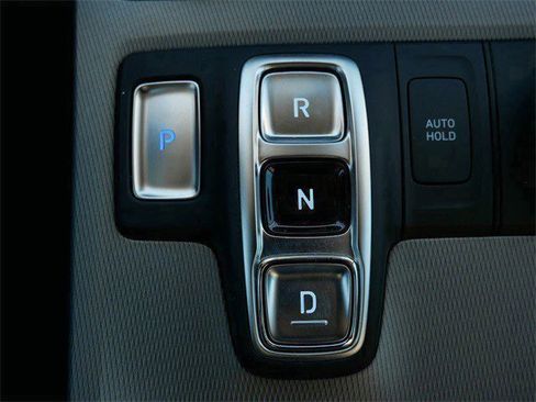 Used 2022 Hyundai Palisade SE image 22