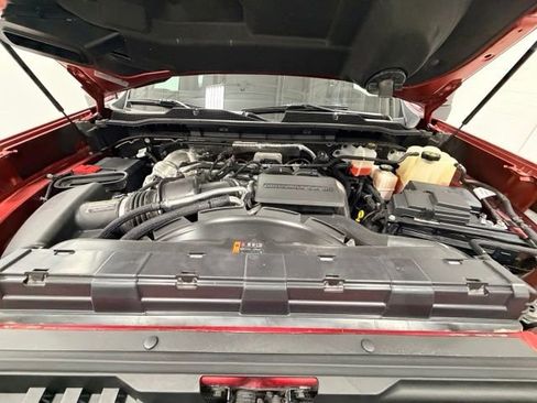 Certified 2024 Chevrolet Silverado 2500 High Country w/ High Country Premium Package AWD/4WD image 31