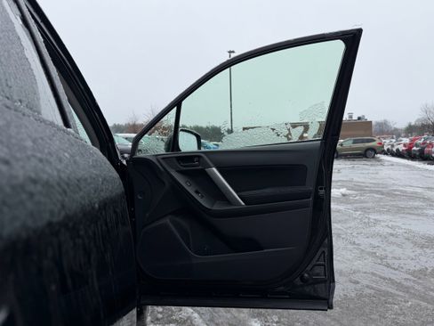 Used 2015 Subaru Forester 2.5i Premium w/ All-Weather Package image 34