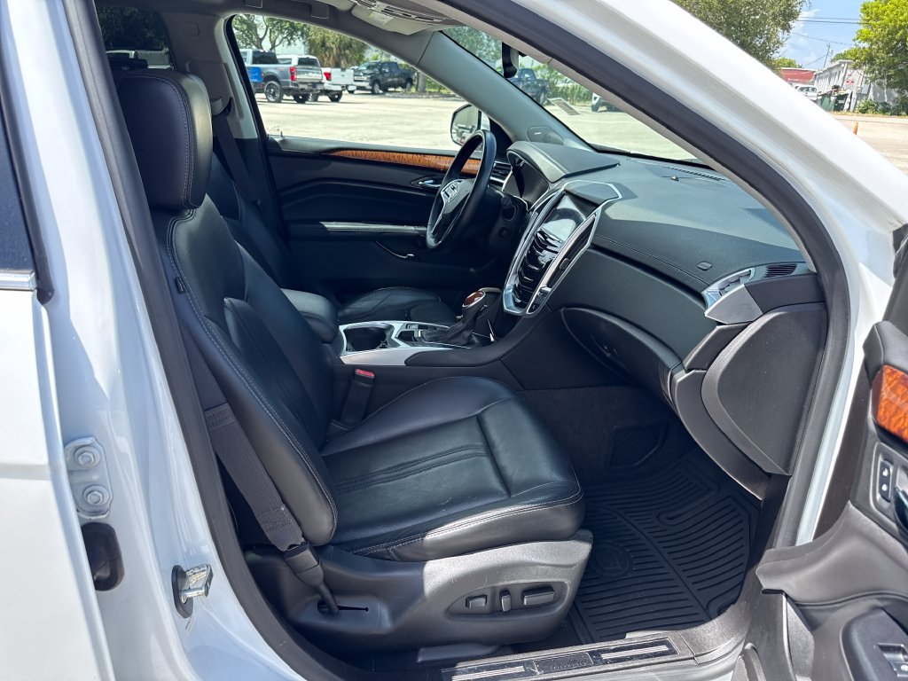 Used 2016 Cadillac SRX Performance w/ Driver Awareness Package FWD image 24