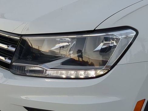 Certified 2021 Volkswagen Tiguan S image 7