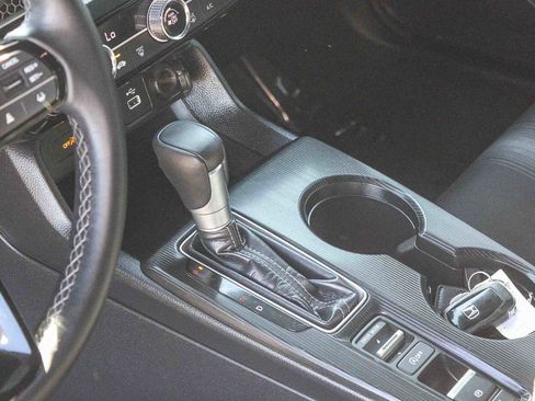 Certified 2024 Honda Civic Sport image 22