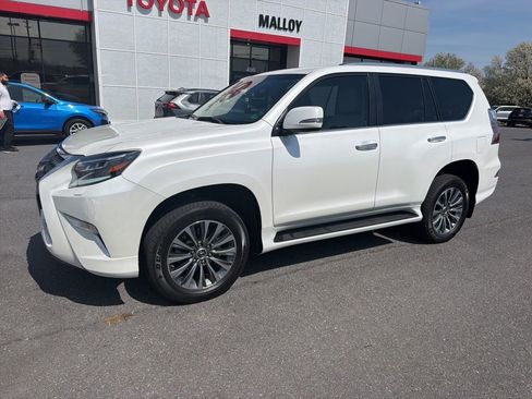 Used 2023 Lexus GX 460 Luxury image 1