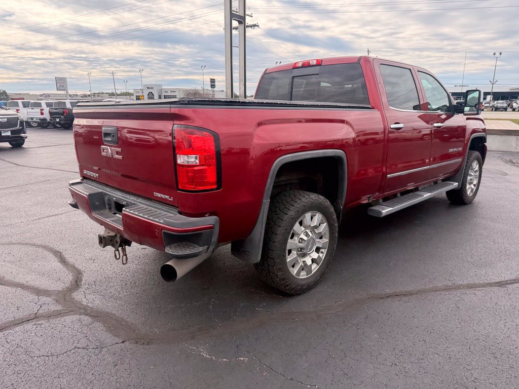 Used 2018 GMC Sierra 2500 Denali AWD/4WD image 8