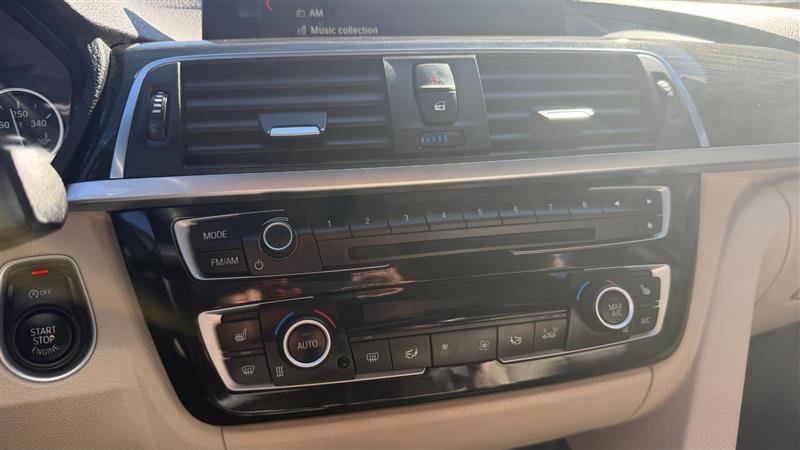 Used 2018 BMW 330i Gran Turismo xDrive AWD/4WD image 35