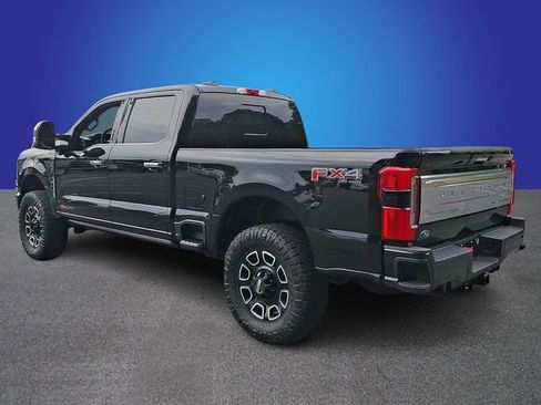 Used 2024 Ford F250 Platinum AWD/4WD image 6
