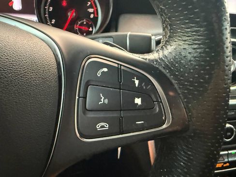Used 2019 Mercedes-Benz GLA 250 image 43