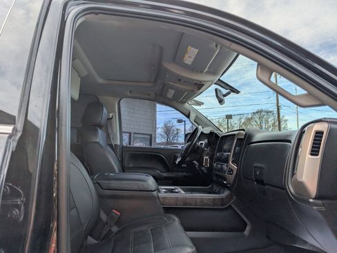 Used 2015 GMC Sierra 2500 Denali image 17