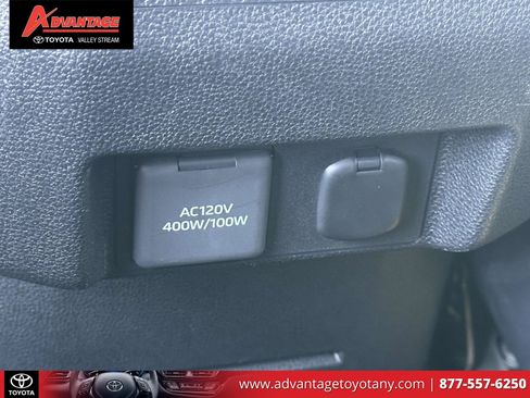 Used 2026 Toyota Tacoma TRD Off-Road w/ TRD Off Road Upgrade Package AWD/4WD image 13