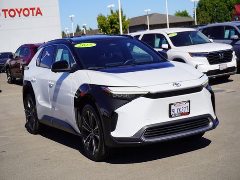 Used 2023 Toyota bZ4X AWD w/ Weather Package image 1