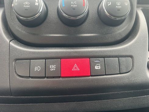 Used 2021 RAM ProMaster 2500 w/ Convenience Group image 21