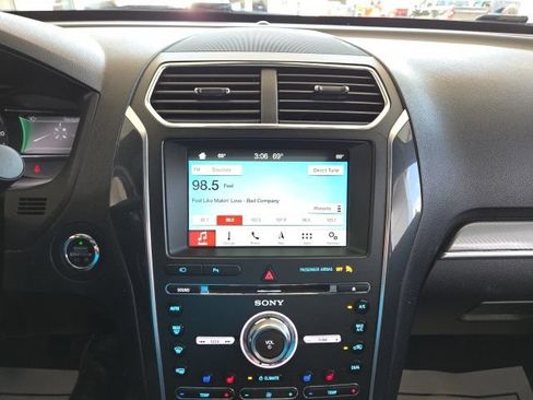 Used 2018 Ford Explorer Sport AWD/4WD image 67