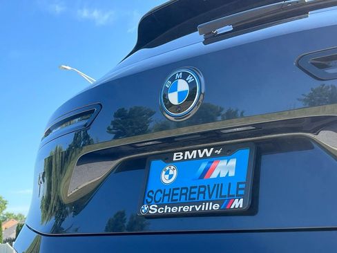 Used 2024 BMW iX xDrive50 w/ Premium Package AWD/4WD image 14