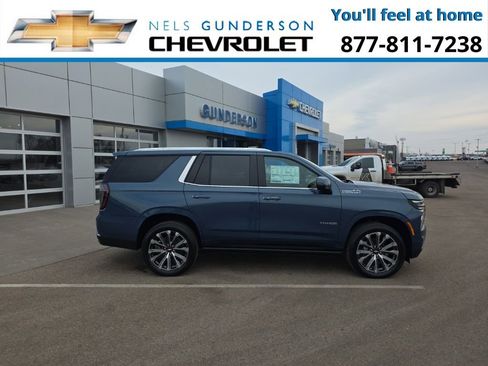 New 2026 Chevrolet Tahoe High Country AWD/4WD image 8