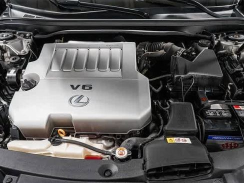 Used 2018 Lexus ES 350 w/ Luxury Package w/Wood Trim image 28