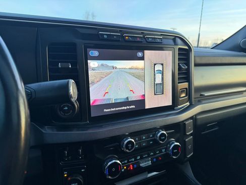 Used 2024 Ford F350 Platinum image 29