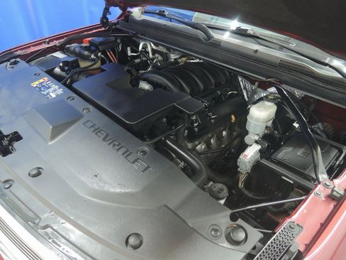 Used 2018 Chevrolet Tahoe LT image 46