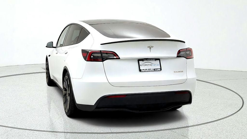 Used 2023 Tesla Model Y Long Range AWD/4WD image 6