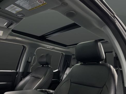 Used 2024 Ford F250 Lariat w/ Lariat Ultimate Package image 7