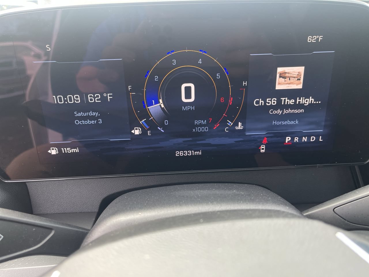 Used 2025 Chevrolet Traverse LT FWD image 12