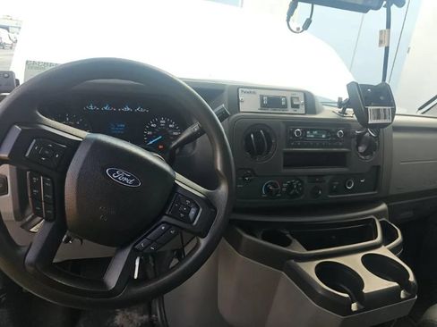 Used 2024 Ford E-350 and Econoline 350 Super Duty w/ Power Windows & Locks Group RWD image 9
