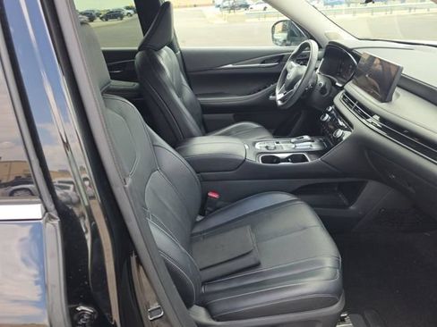 Used 2023 INFINITI QX60 Luxe w/ Vision Package AWD/4WD image 9