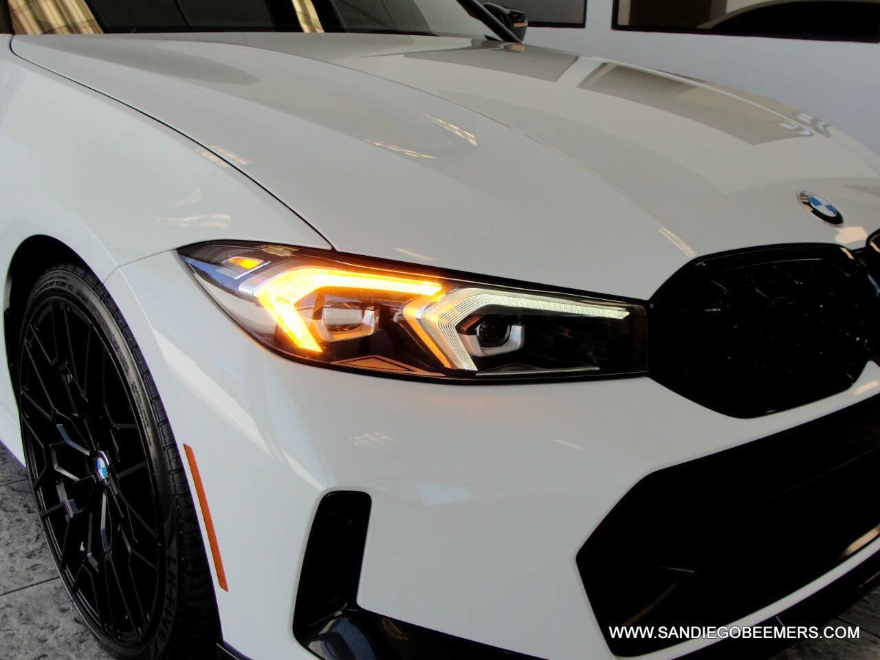 Used 2023 BMW 330i Sedan w/ M Sport Package RWD image 61