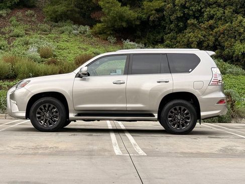 Certified 2023 Lexus GX 460 Premium image 8