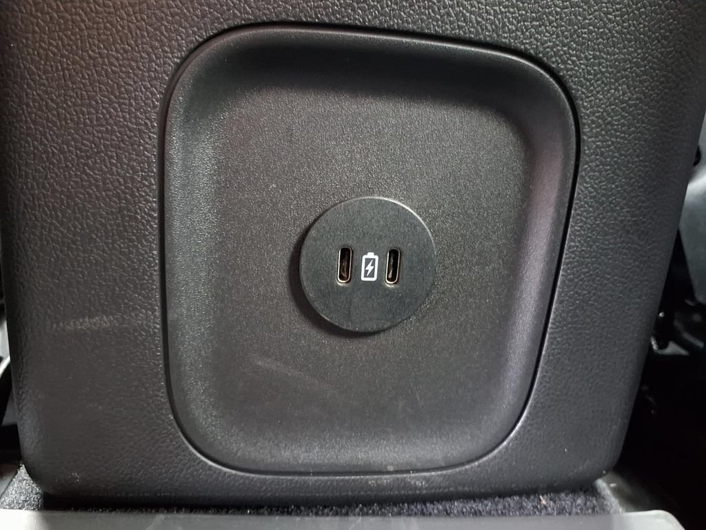 Used 2024 Ford Escape ST-Line w/ Tech Pack #1 AWD/4WD image 23