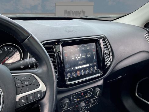 Certified 2021 Jeep Compass Limited w/ Sun and Sound Group image 6