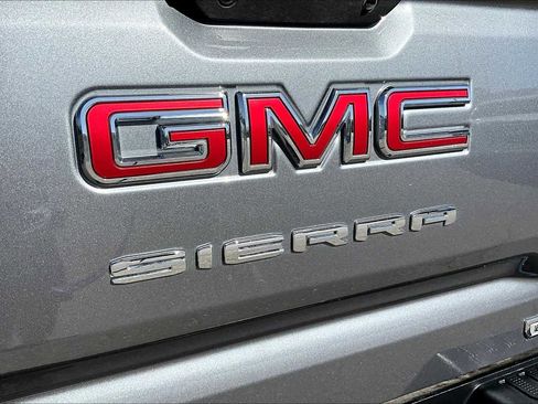 Used 2020 GMC Sierra 1500 Elevation w/ Elevation Value Package image 30