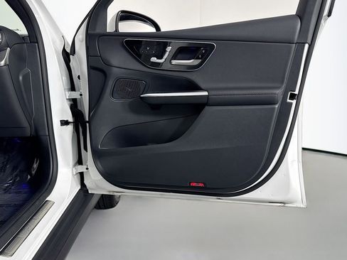 Certified 2026 Mercedes-Benz GLC 300 image 22