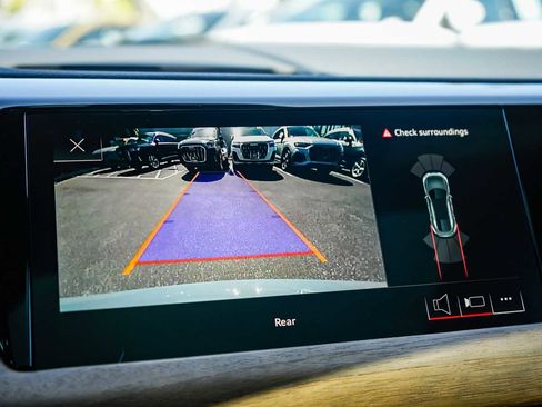 Used 2023 Audi e-tron GT Premium Plus image 23