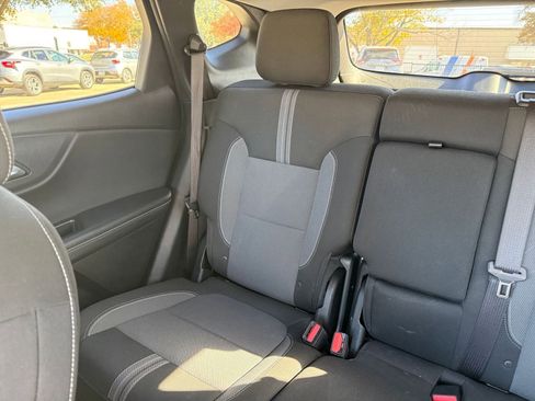 Used 2025 Chevrolet Blazer LT image 39