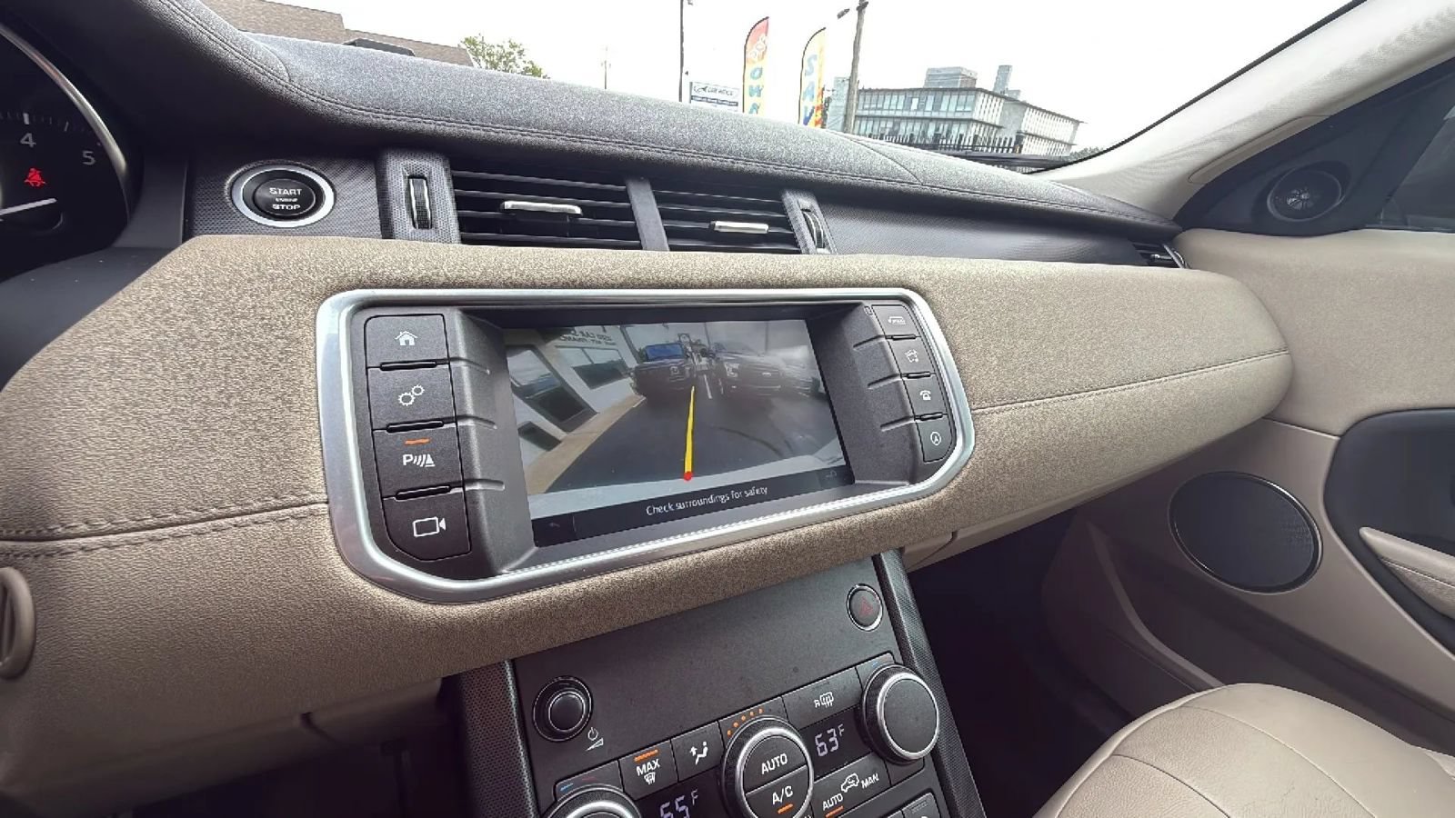 Used 2019 Land Rover Range Rover Evoque SE Premium AWD/4WD image 43